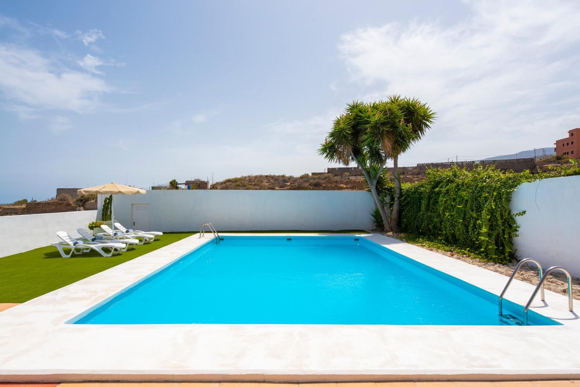 Vakantiehuis Private House With Pool & Garden Güimar